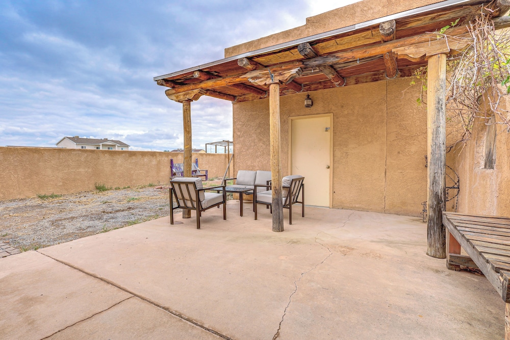 Patio & Mtn Views: Home 5 Mi to Pueblo Reservoir
