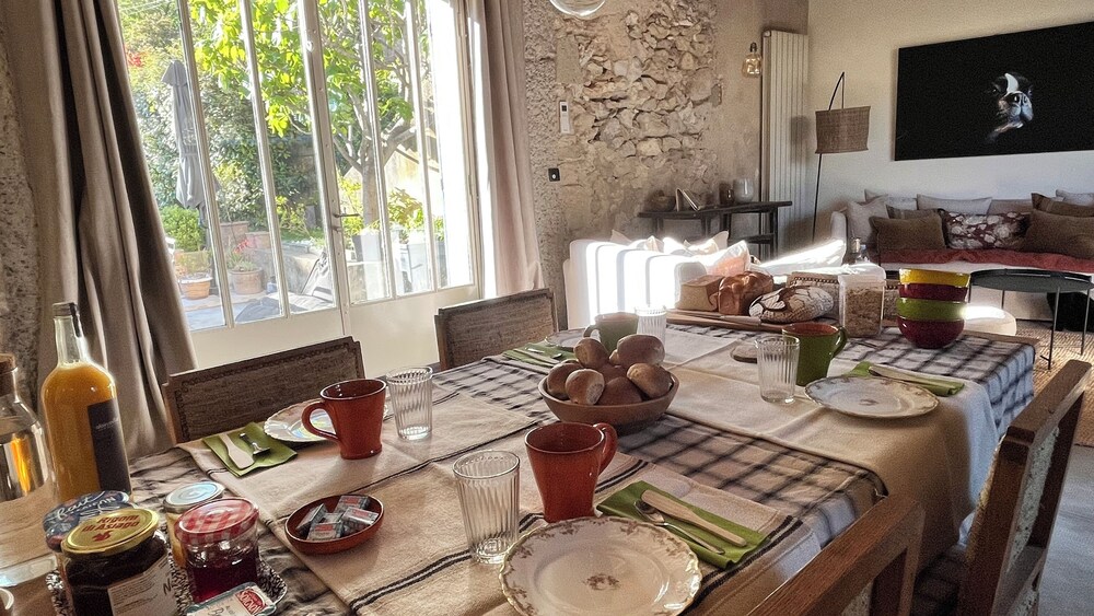 Le 52 en Provence