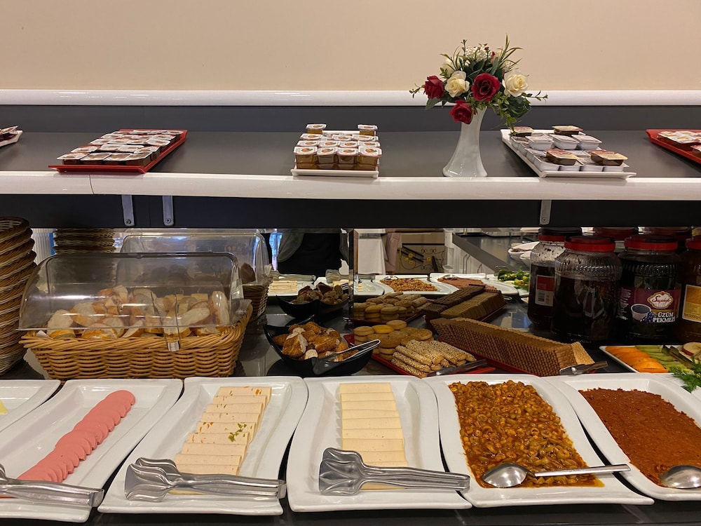 Magnaura House Otel - Image 37