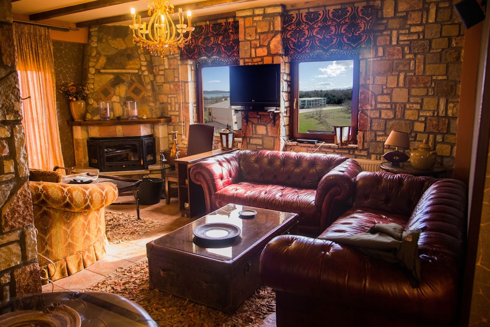 Silva Suites