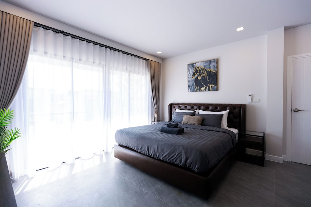 Kanna Pool Villa