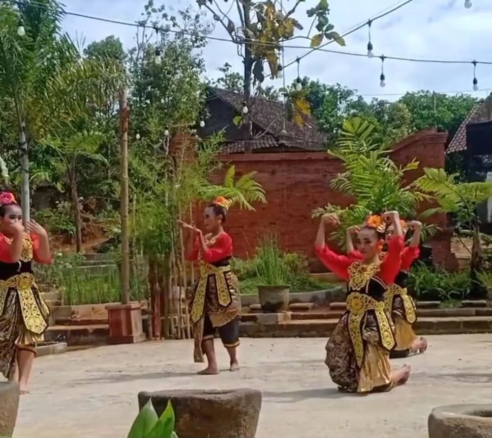 PURI KAHURIPAN