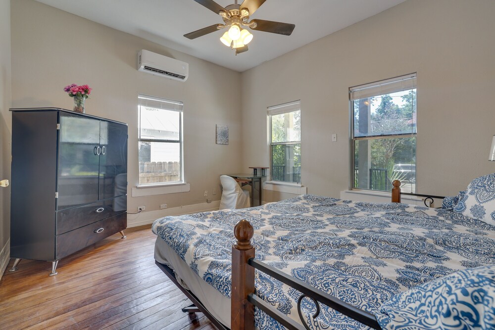Charming San Antonio Home: 5 Mi to Downtown! view 5