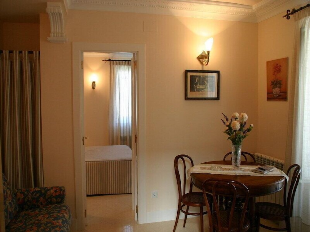 Apartamentos Villafresnedo