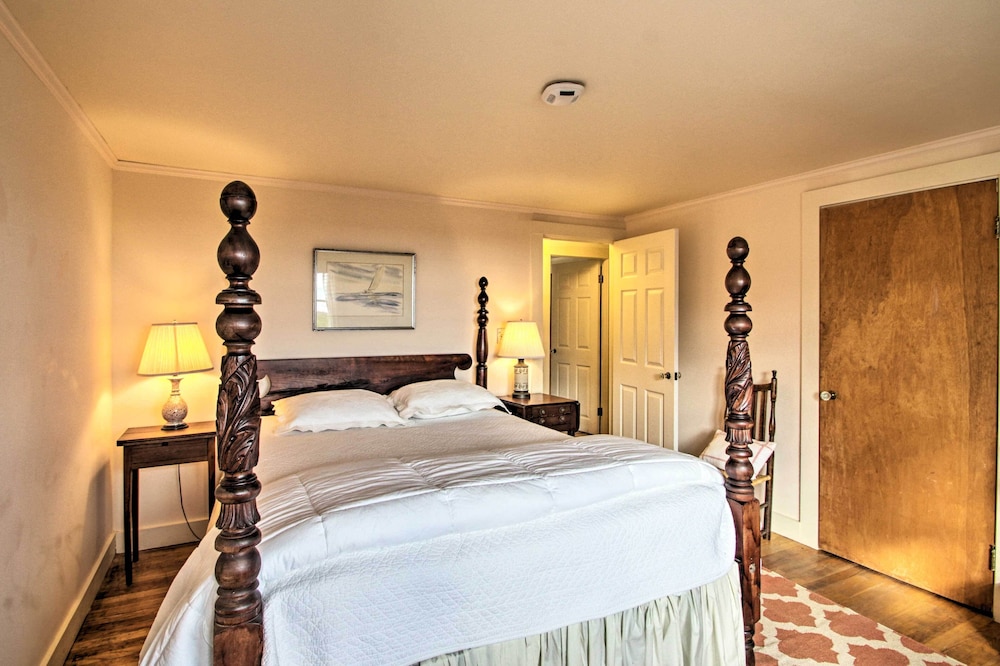 Expansive Beachfront Retreat w/ Outdoor Shower - Property Image 66