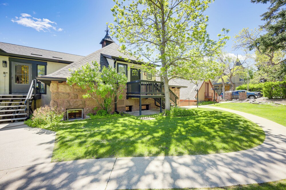 Helena Apartment w/ Patio < 1 Mi to Downtown! view 4