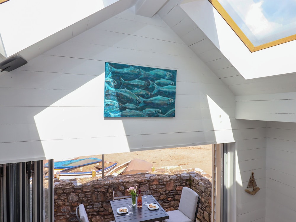 Beach Hut 5