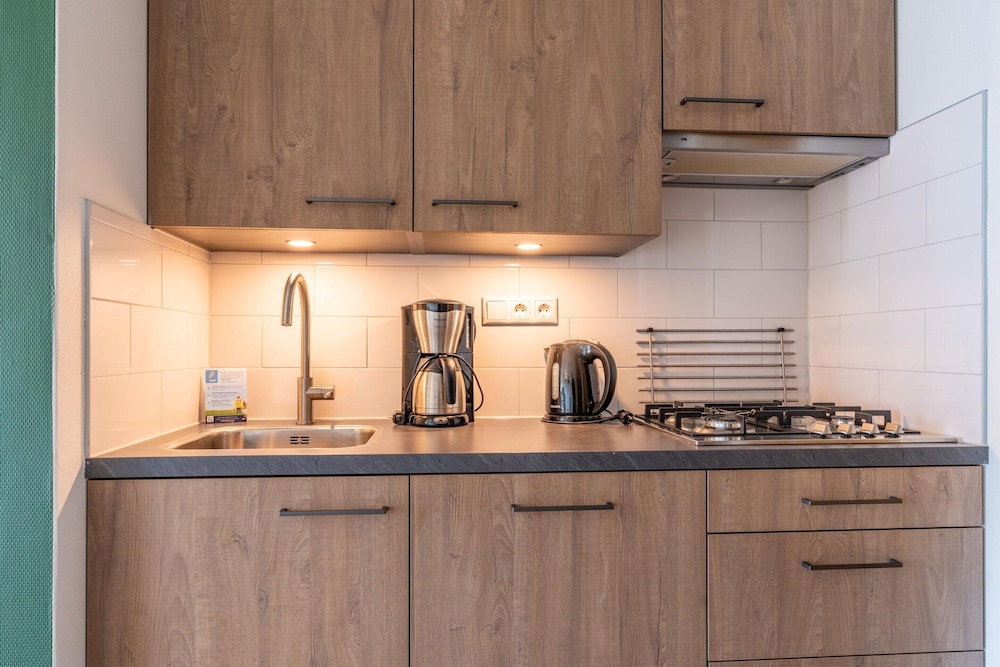 Comfortable and Modern Furnished 4-person Apartment