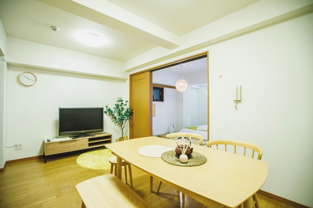 R Residence Tanimachi