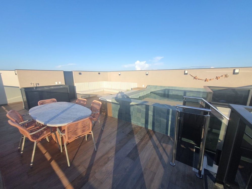 Cais Ecoresidencia Luxo em Muro Alto