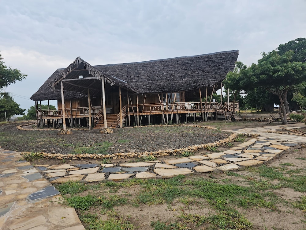 Cterra Saadani Luxury Tents