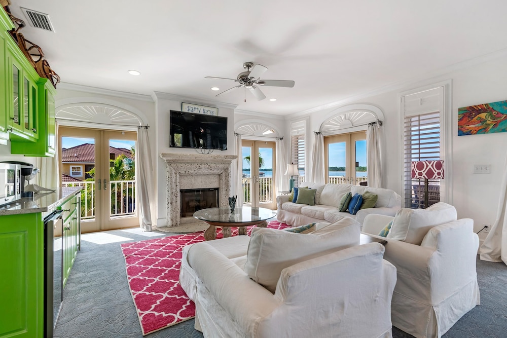 Reunion Beach House