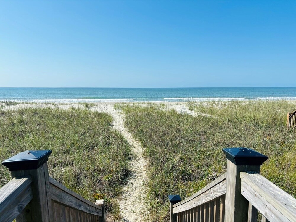 Sea Biscuit - 4 Br Home