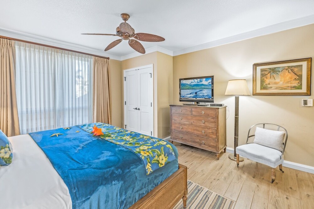 Honua Kai 215 2 Bedroom/2 Bath 2 Condo by RedAwning - Image 5