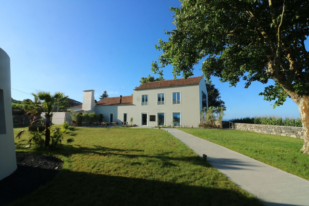 Hotel Sensi Azores Nature and SPA - Image 1