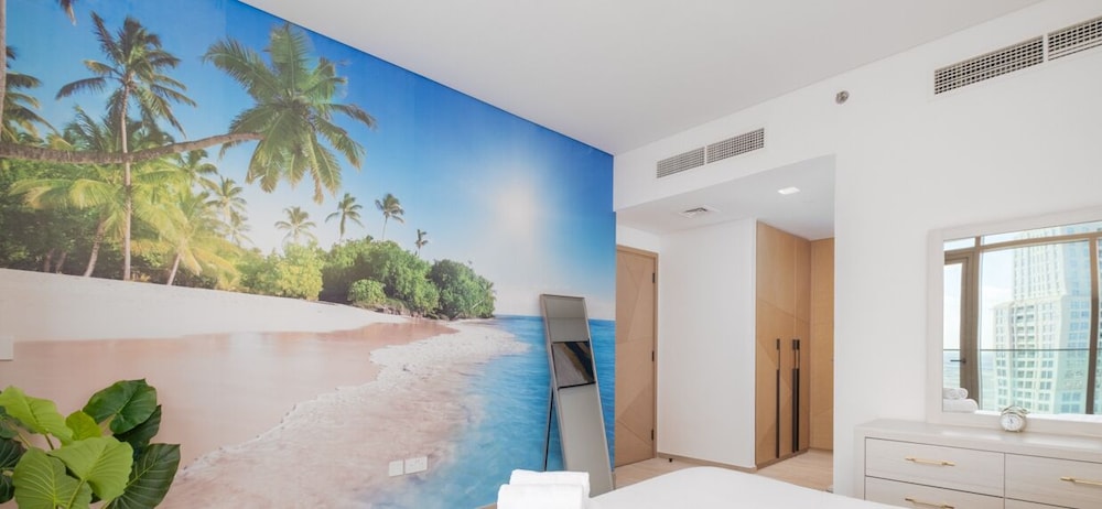 LUX The Creek Palace Residence Suite