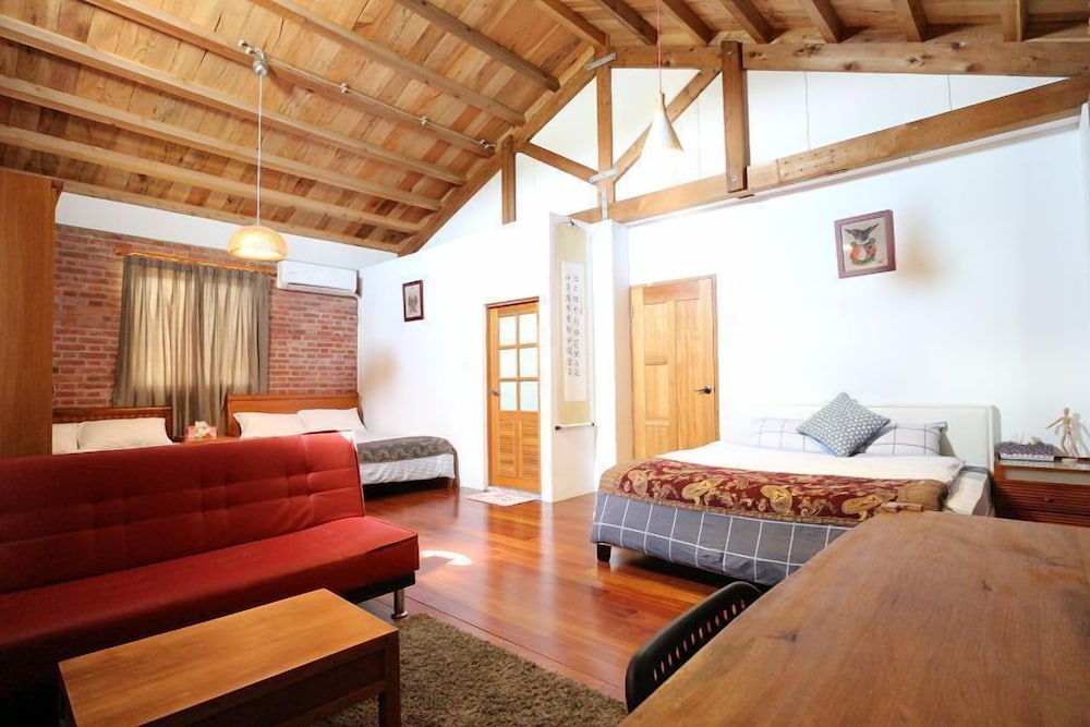 Redbrick house view 5