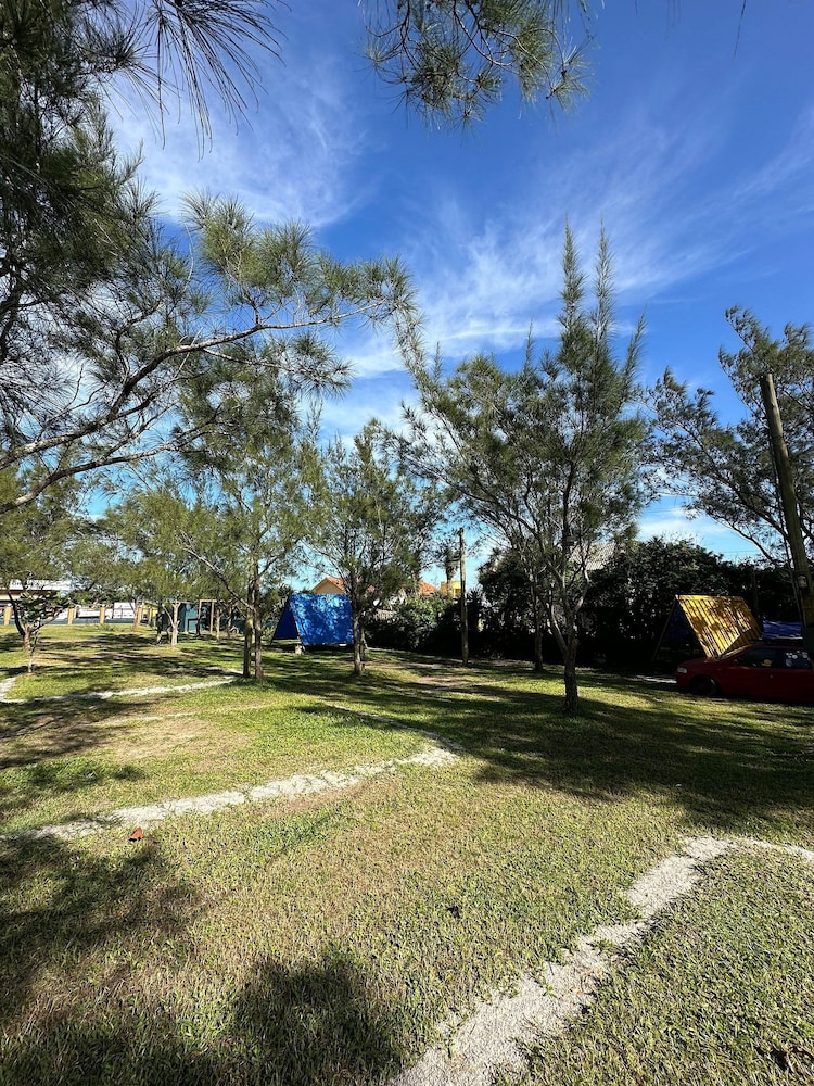 Pousada Cardoso Surf Camping - Laguna - SC