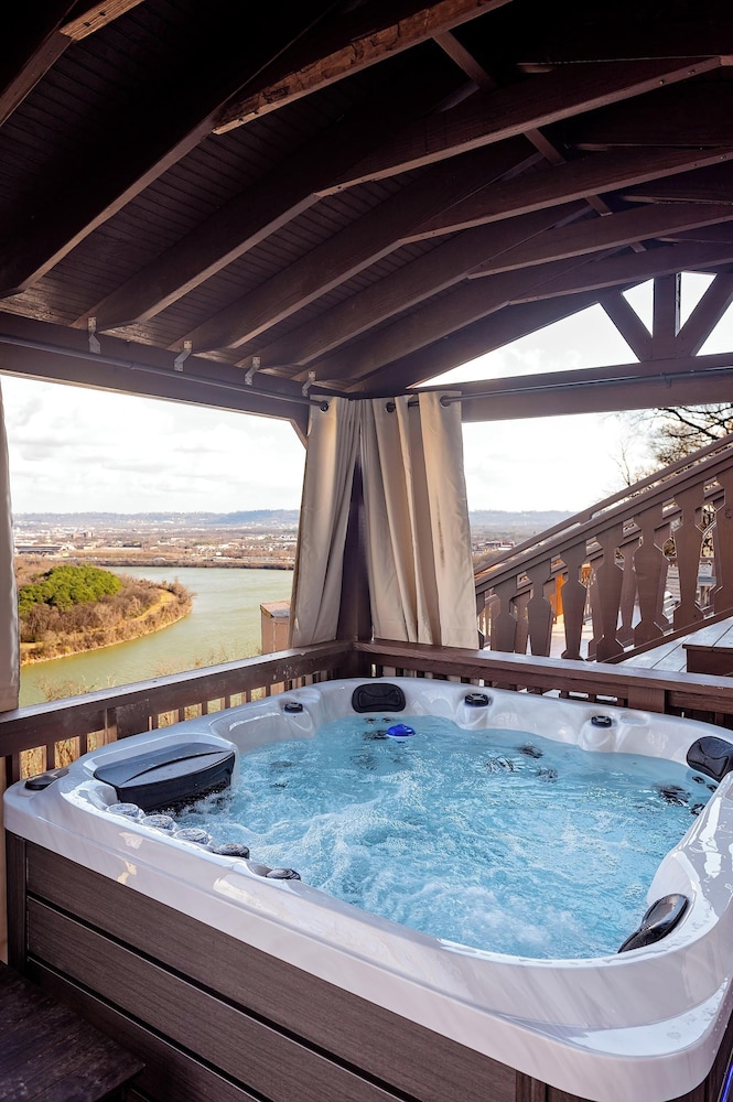 Lookout Mountain Riverview Inn