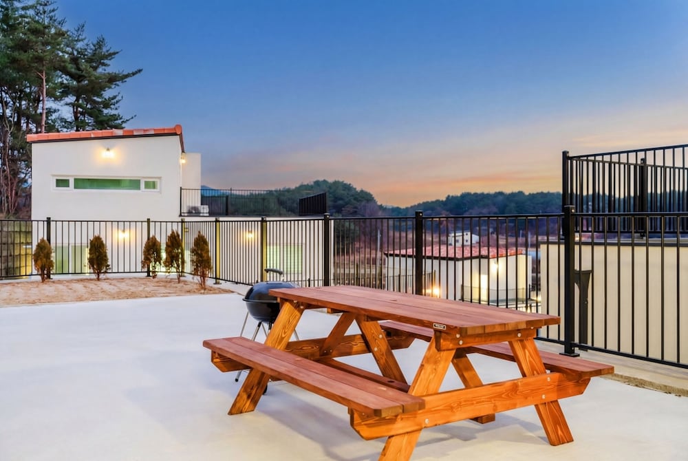 Gangneung Thenext Pension