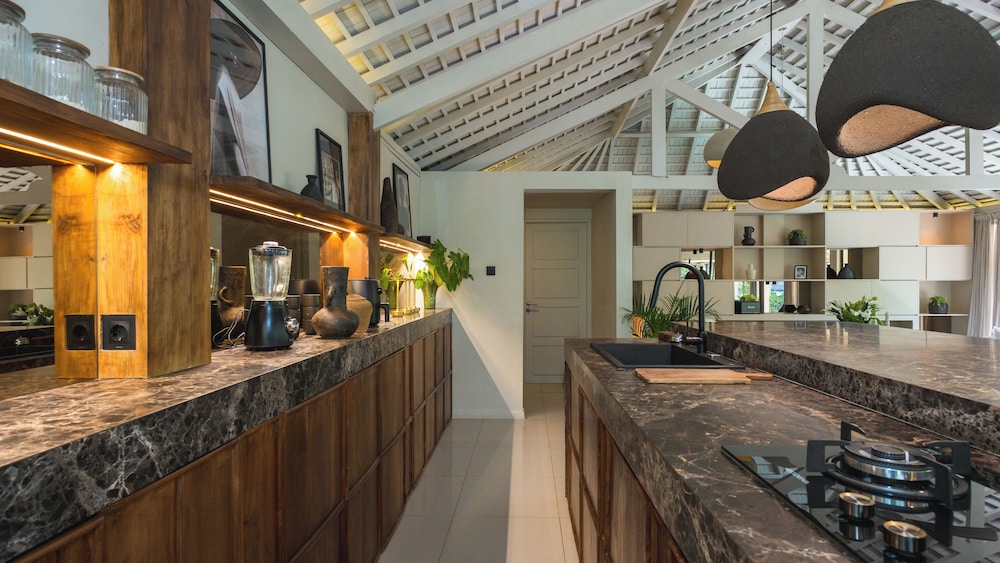 Villa Dreamora by Villa Finder