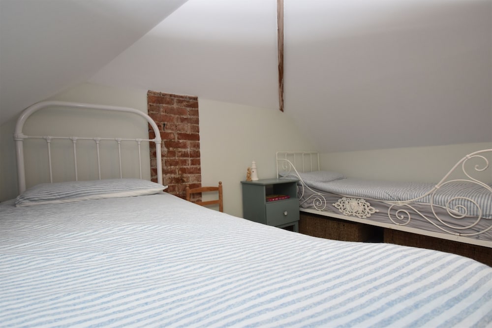 Seaside Retreat - Rye Harbour