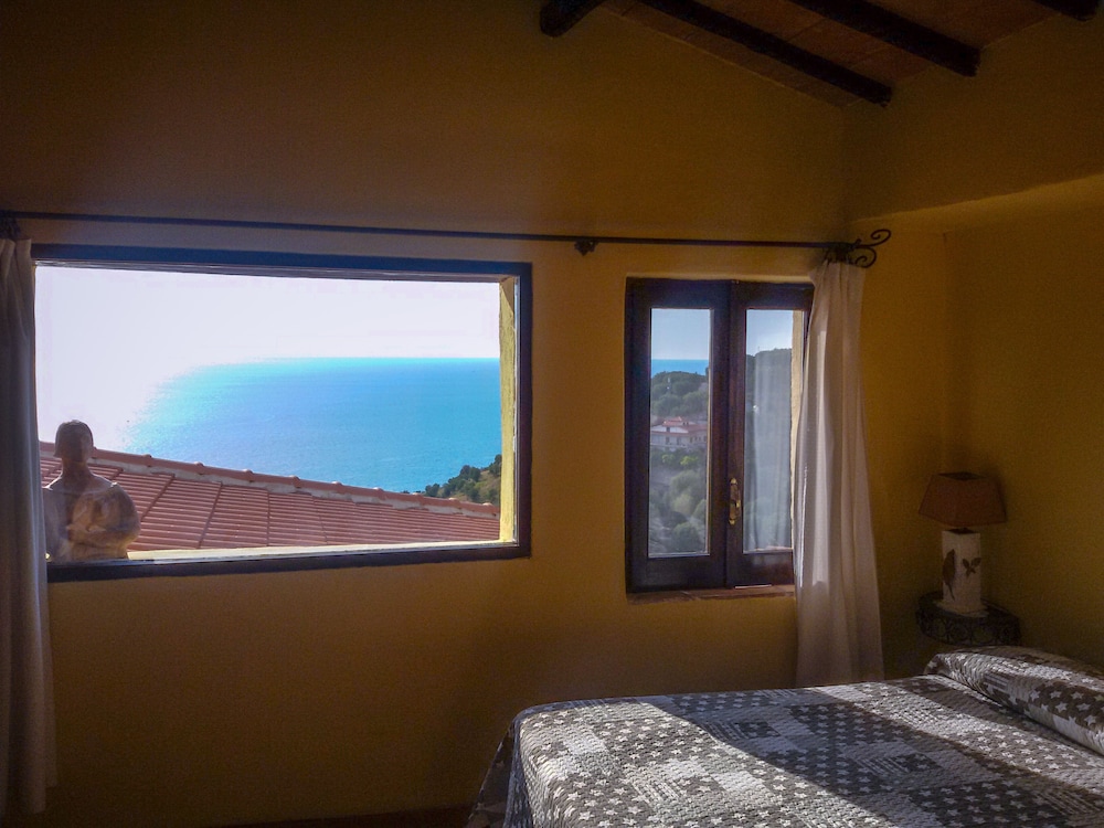 Marulivo Hotel