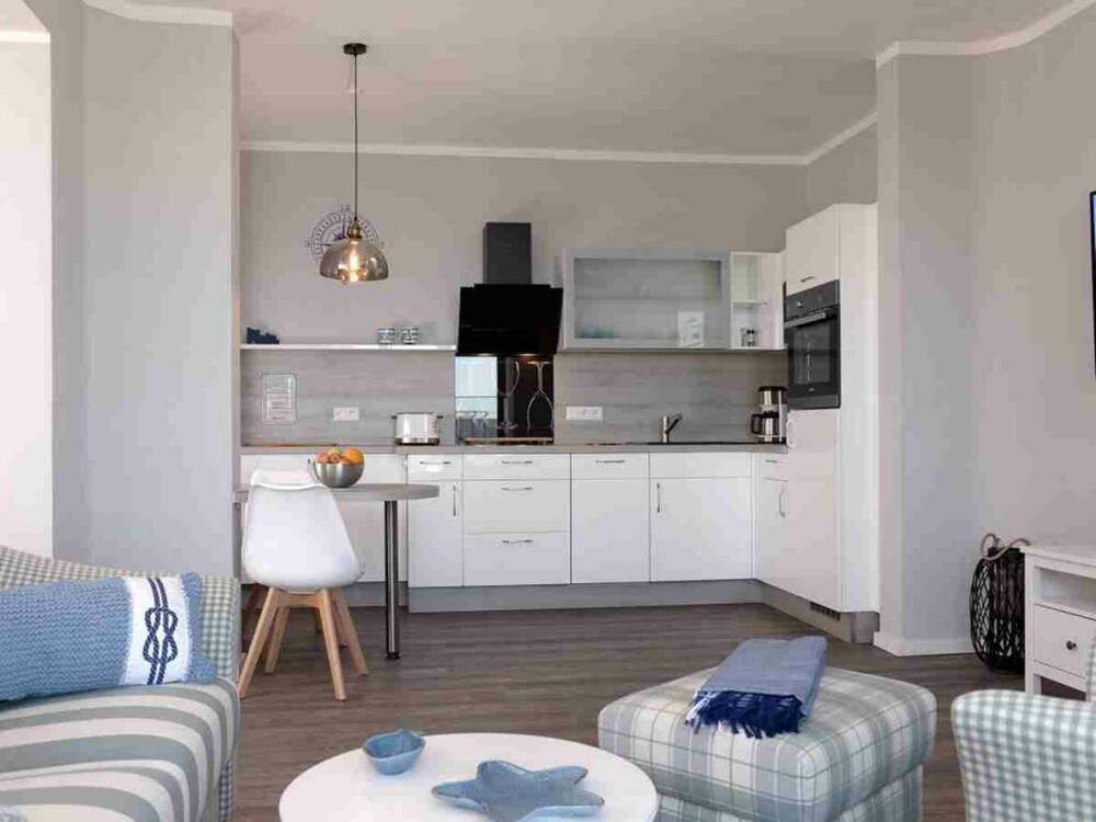 Nice Holiday Home With Port View