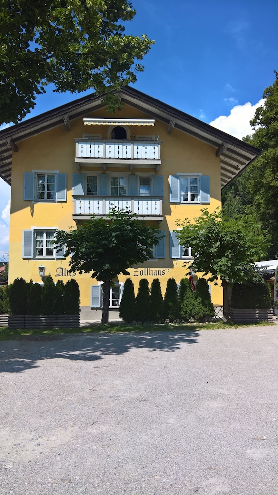 Photo 38