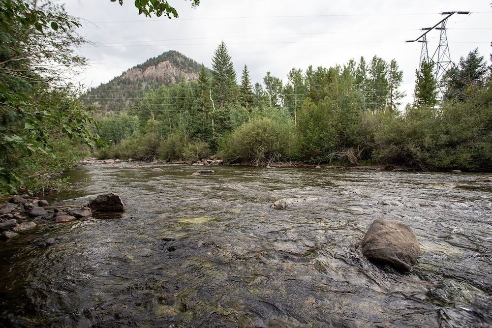 Streamside Lane 4 Bedroom Home