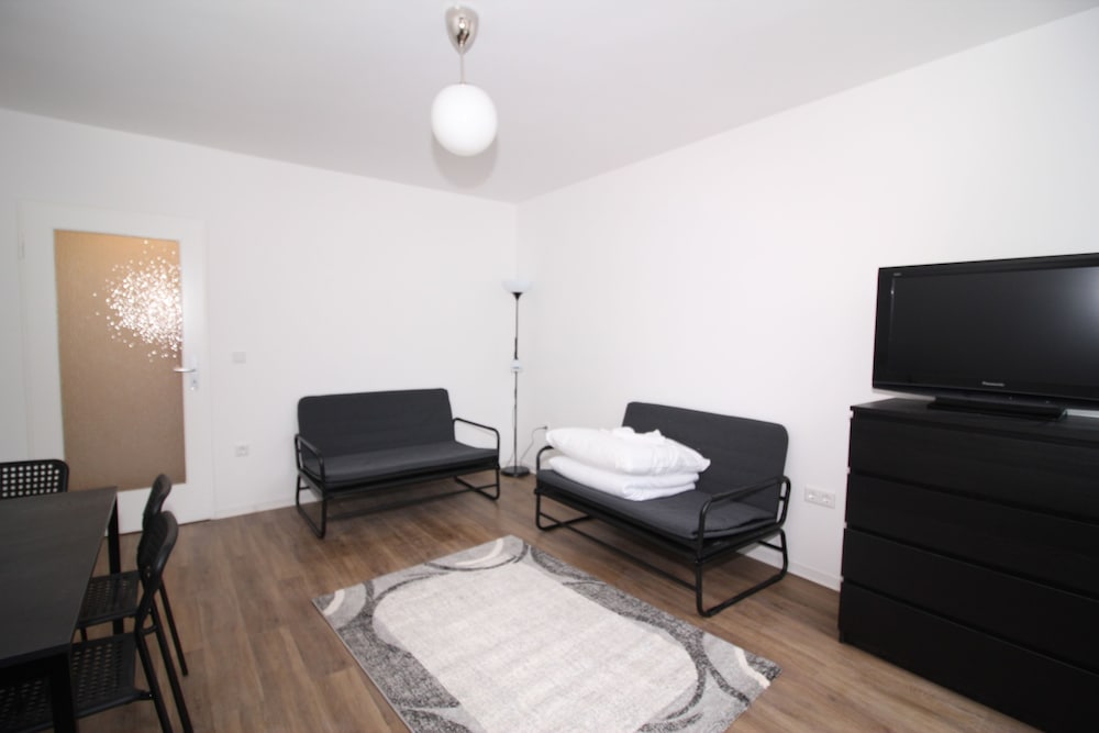 Frankfurt Vacations - Fair Apartments - Property Image 33