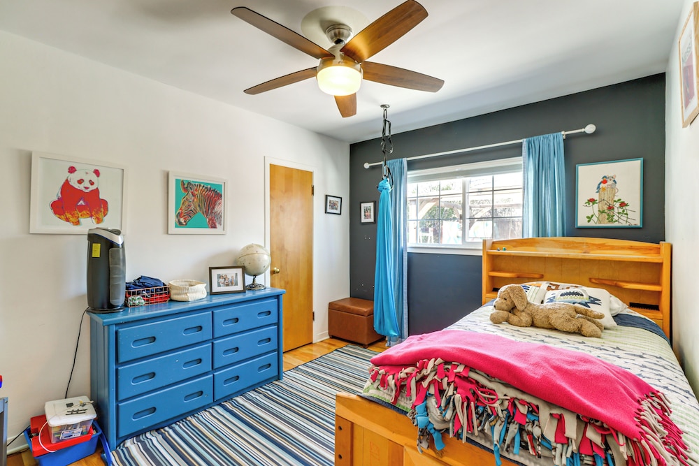 24 Mi to Slopes! Family Reno Home w/ Outdoor Oasis