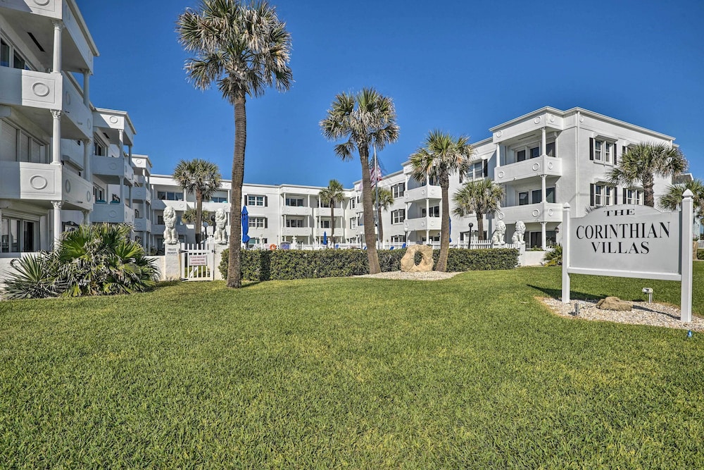 Oceanside Ormond Beach Condo, Steps to Shore!
