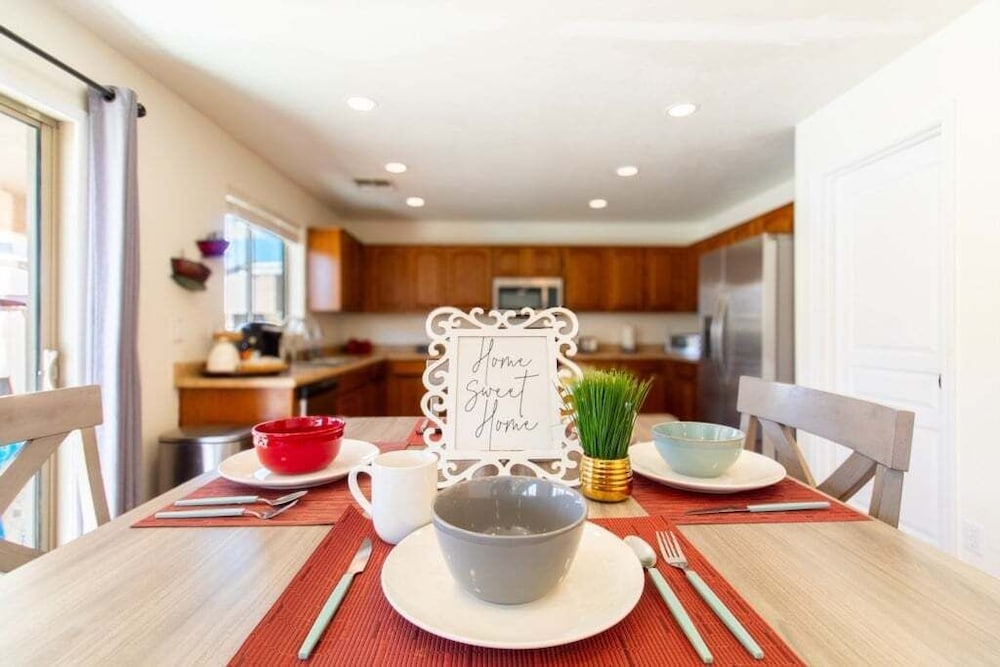 Casa Desert Willow - Stayshores 5 Bedroom Home