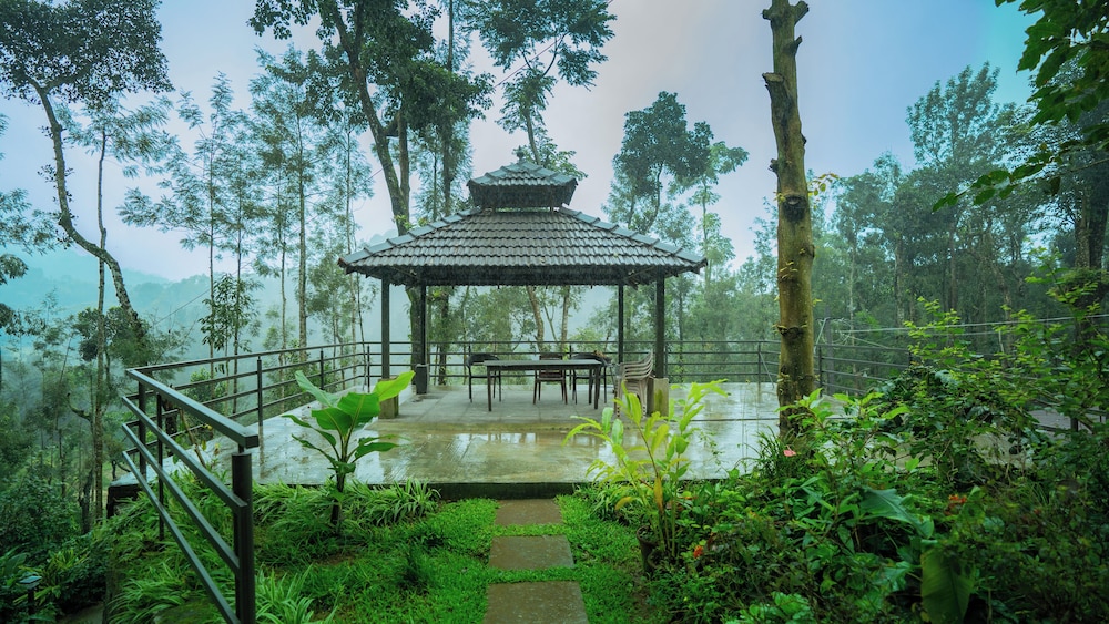 Chandramukuta Resort by Z Vacations