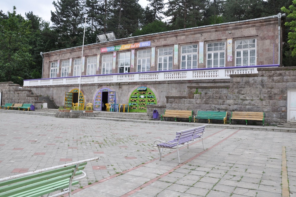 Gugark Retreat