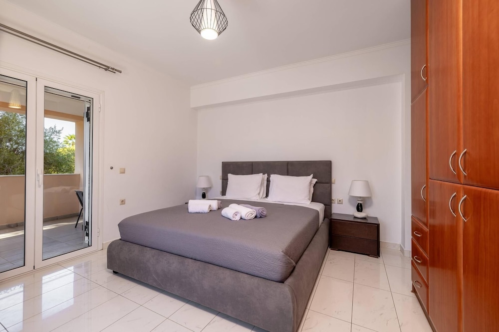 Leone Luxury Villa Georgia