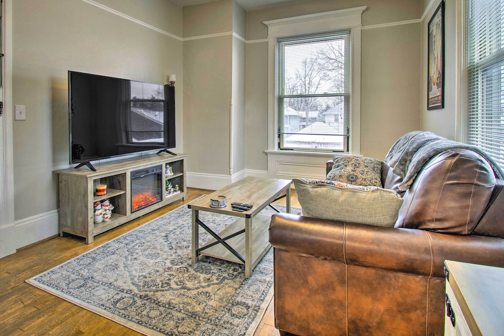 Bloomington Vacations - Charming Bloomington Apt w/ Walkable Location - Property Image 1
