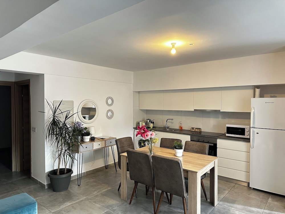 Arsenia Cottage D - Kyperounta