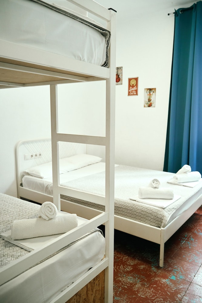 LOFT APART & HOSTAL Group