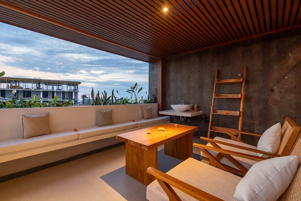 Villa Amura