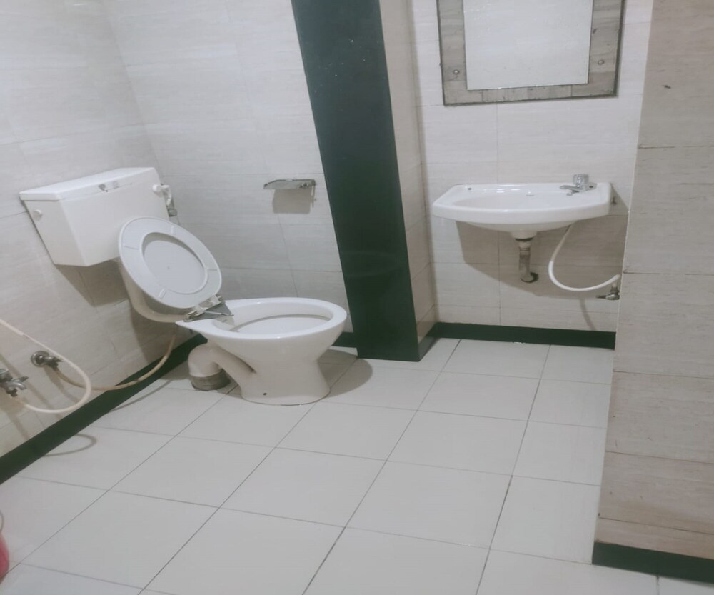HOTEL Sai Leela Residency