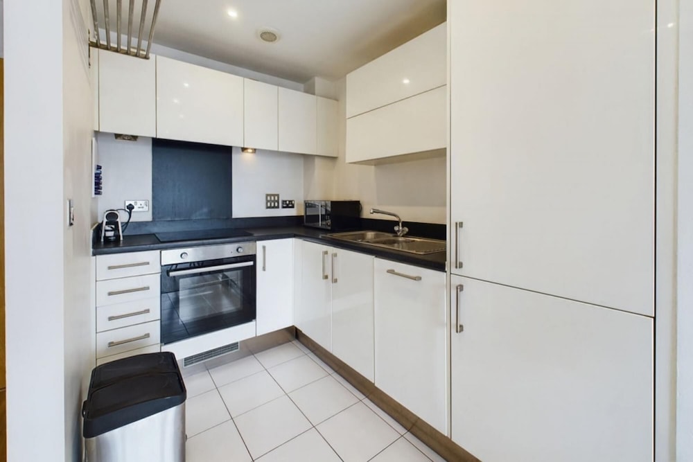 The Battersea Sanctuary - Classy 1bdr Flat With Terrace