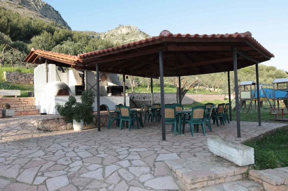 Almini Apartments