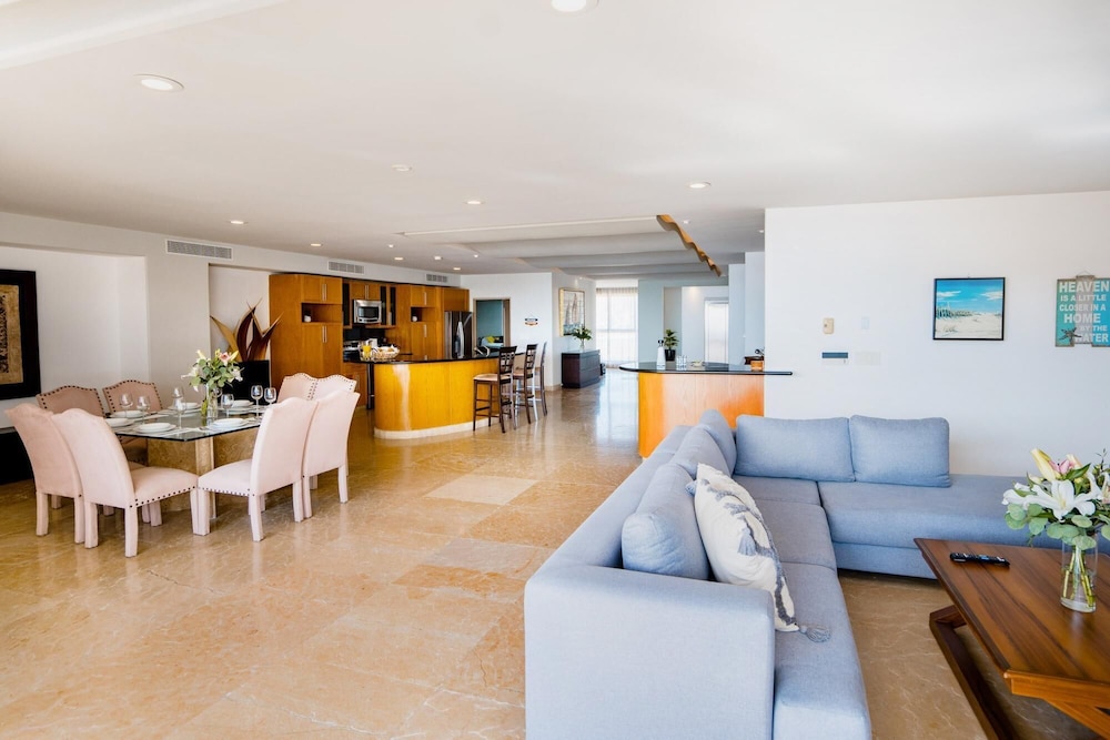 One Medano Beach 17 in Cabo San Lucas view 3