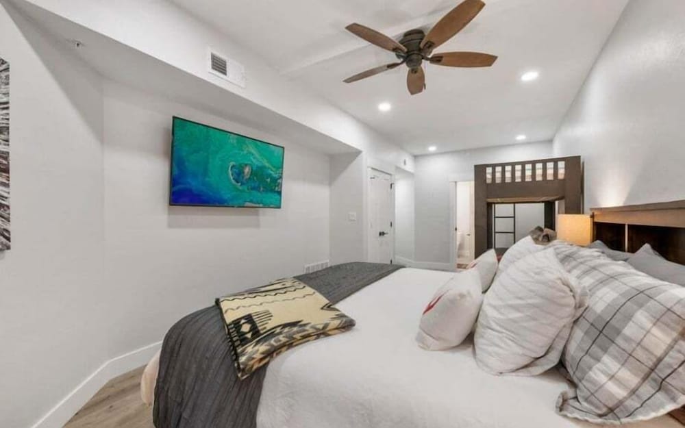 Powder Run C13 2 Bedroom Condo