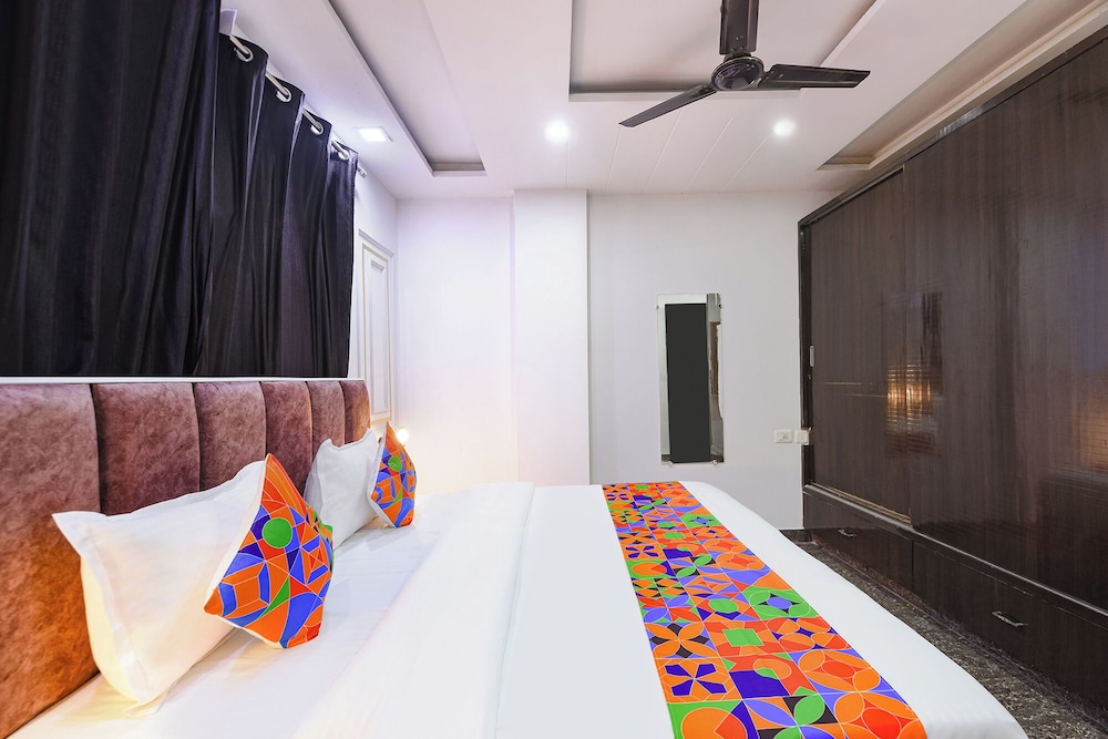 Fabhotel Celebration Home
