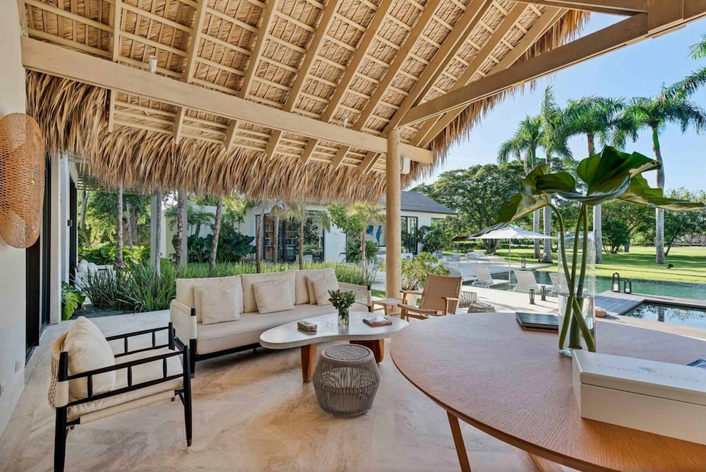 Casa Cana Luxury Tropical Villa in Casa de Campo