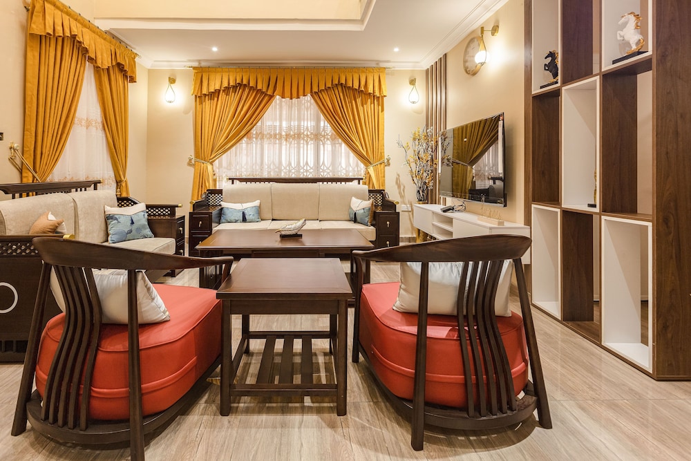 JPCOURT HOMES