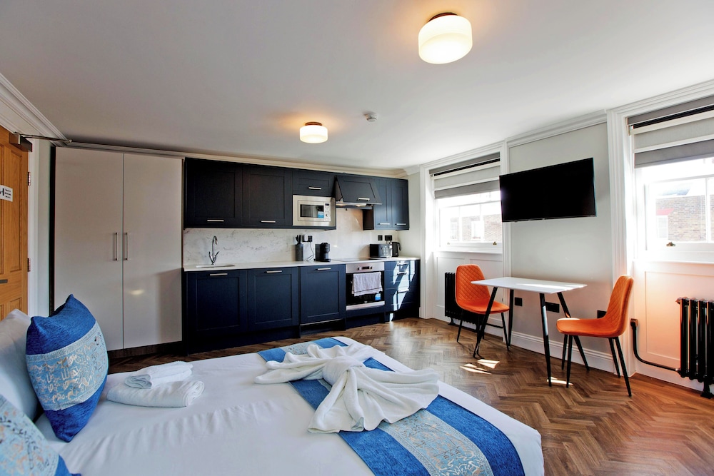 Imperial York Street Apartments